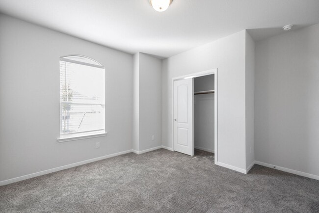 Building Photo - 1533 Soap Rock Ln