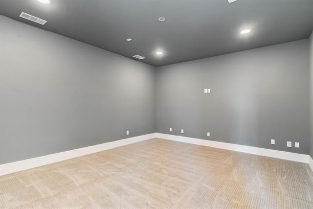Building Photo - 1601 St Peter Ln