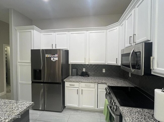 Building Photo - 1442 W Coral Reef Dr