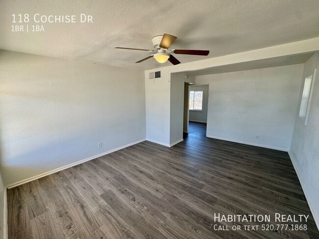 Building Photo - 118 Cochise Dr