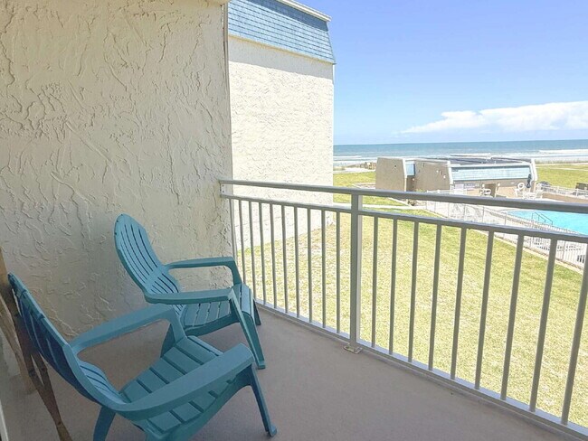 Building Photo - Furnished Tradewinds Condo!
