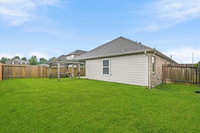 Building Photo - 3410 Golden Amber Ct