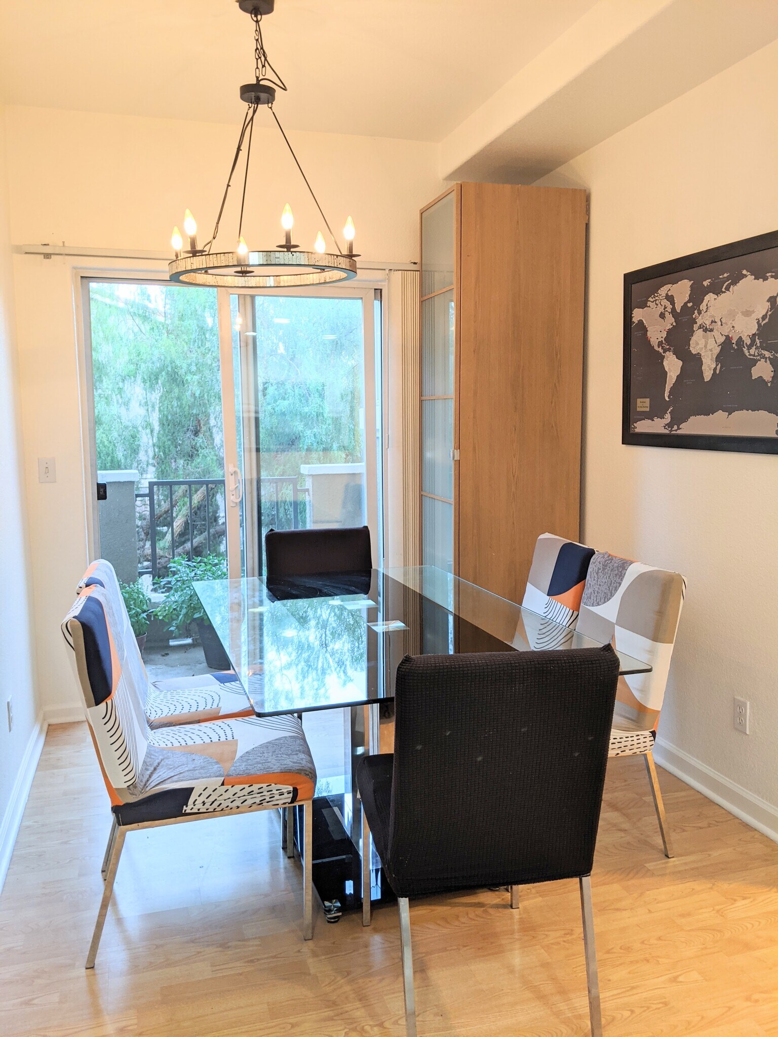 Building Photo - 464 Tower Hill Ave