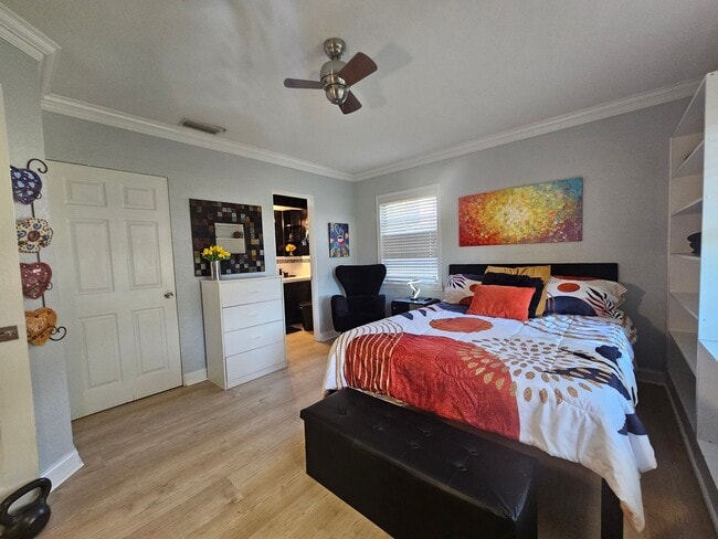 Building Photo - Luxury Private Suite in Allendale – Furnished & All-Inclusive