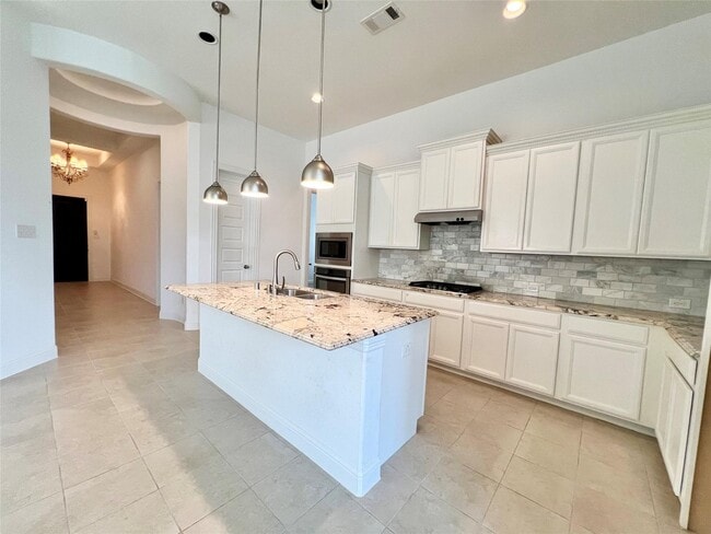 Building Photo - 1610 Nacogdoches Valley Dr