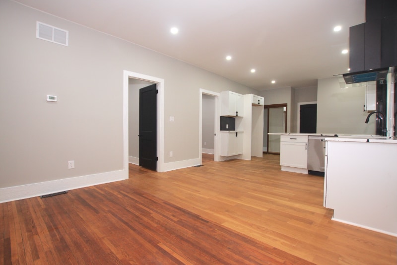 Building Photo - 5014 Seminole St