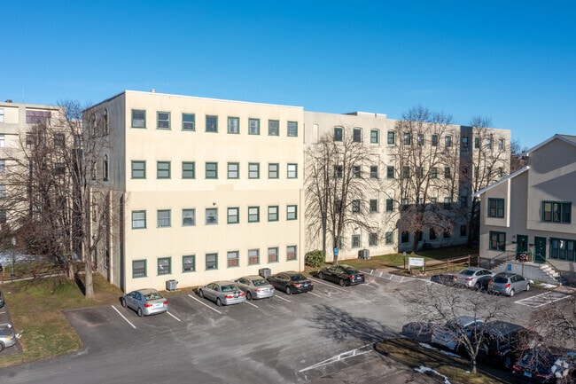 Building Photo - Judd Square