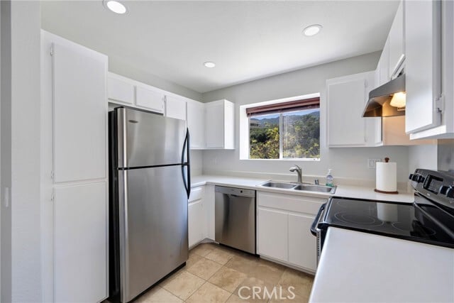 Building Photo - 2500 San Gabriel Way