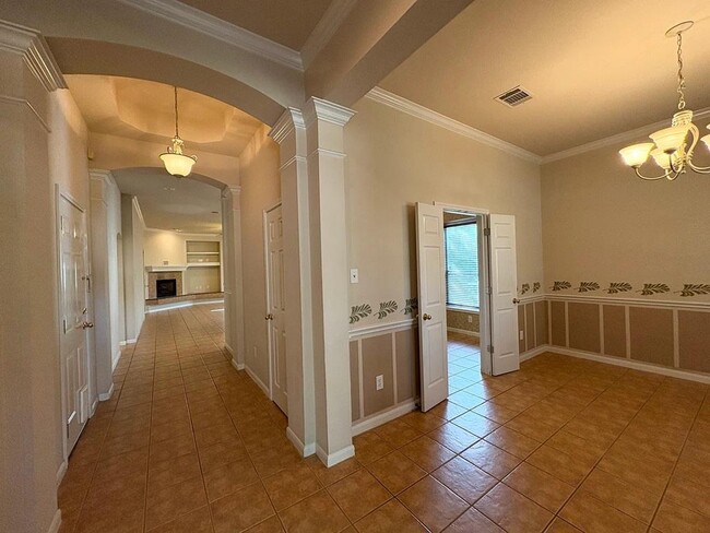 Building Photo - 1837 Maize Bend Dr