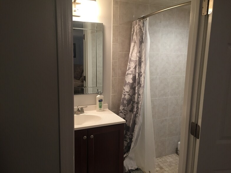 1st bathroom - 23 Sandy Brook Rd