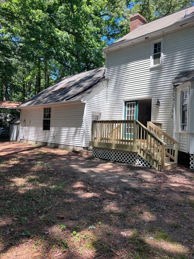 Building Photo - 102 Harbin Ct