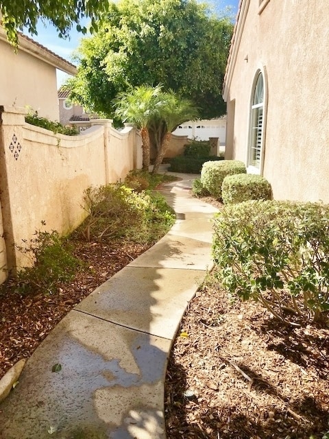 Building Photo - 1727 Blossom Ct