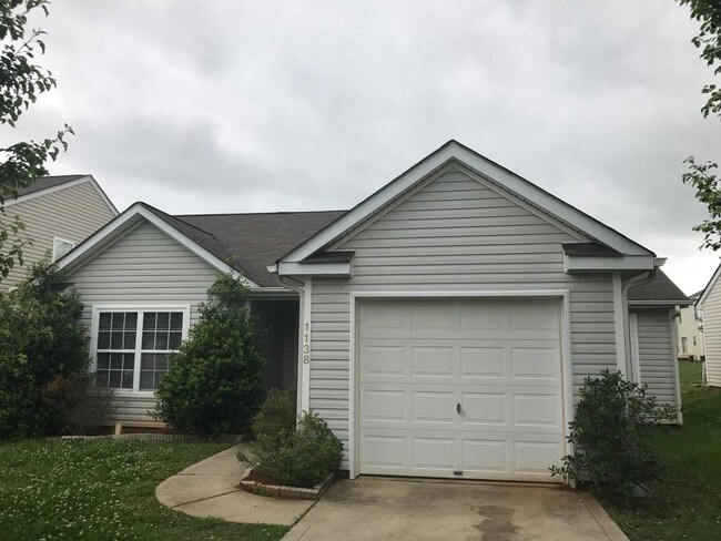 Primary Photo - 1138 Stonehenge Ln
