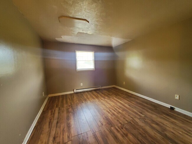 Building Photo - 6444 Applecross Ave