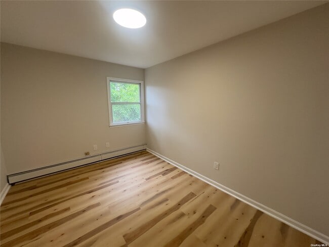 Building Photo - 26 Adams St