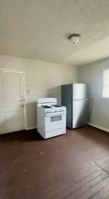 Building Photo - 3522-3524 Martin Luther King Jr Dr