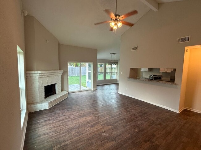 Primary Photo - 6534 Lodgepole Rd