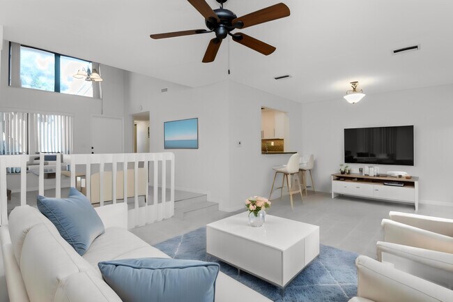 Building Photo - 363 W Camino Real