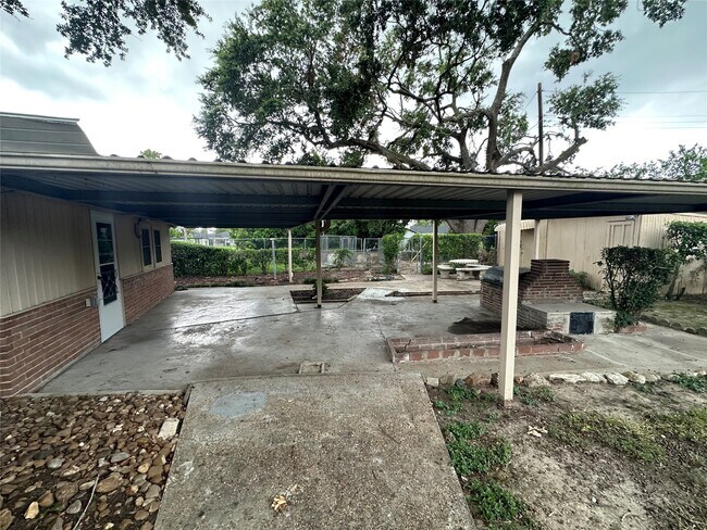 Building Photo - 4101 Philco Dr
