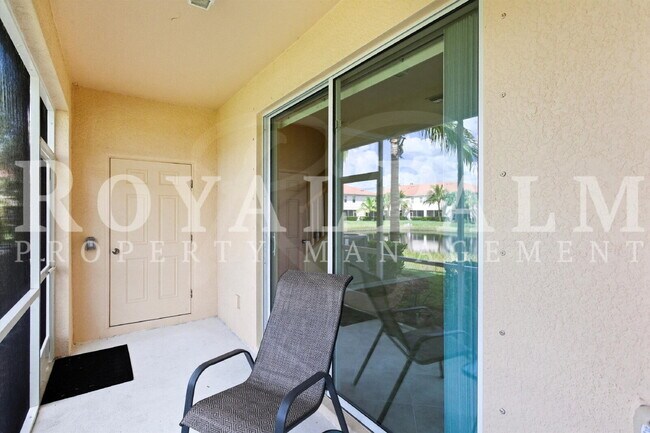 Building Photo - 8895 Via Isola Court