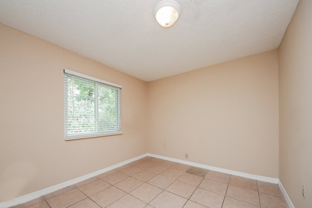 Building Photo - 1140 Windway Cir