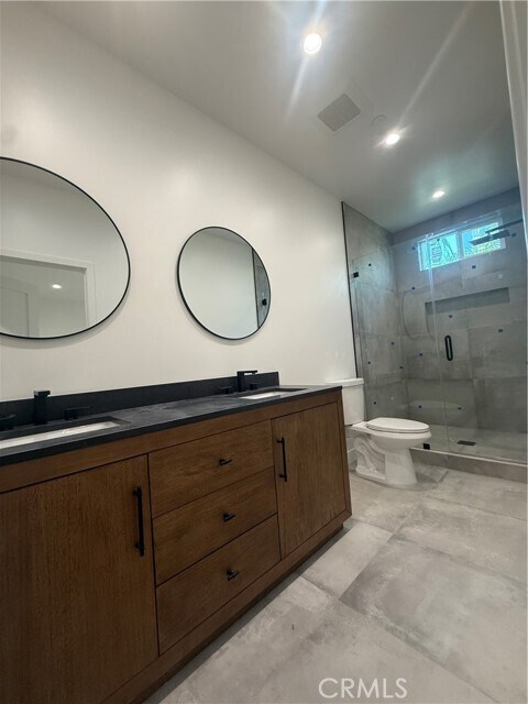 Building Photo - 13507 Cantara St