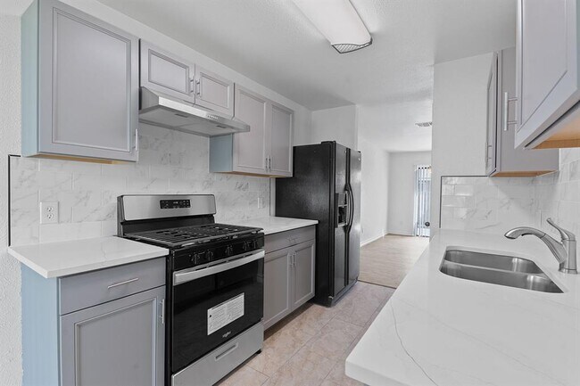 Building Photo - 11500 Ruffed Grouse Dr