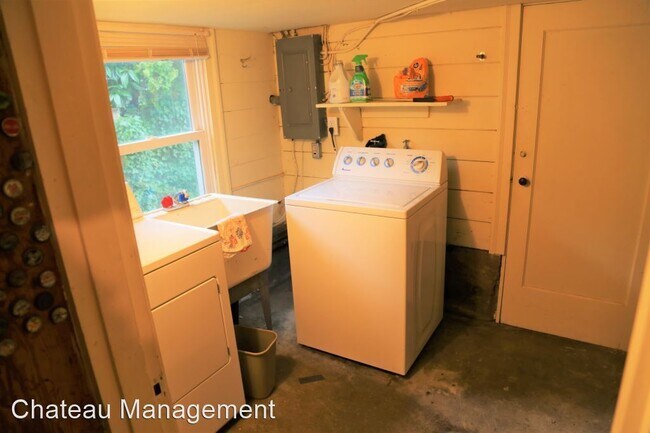 Building Photo - 3 br, 1 bath House - 2925 NW Fillmore Ave.