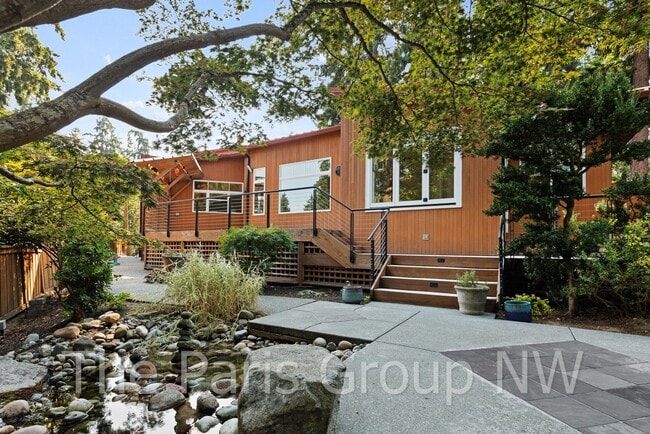 Building Photo - Extraordinary Custom Enatai Home *4min to DT Bellevue *High End Finishes * Central AC *EV Charger