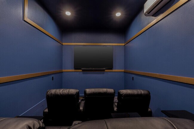 Building Photo - 3055 South Highway A1A-SI ID1074342P