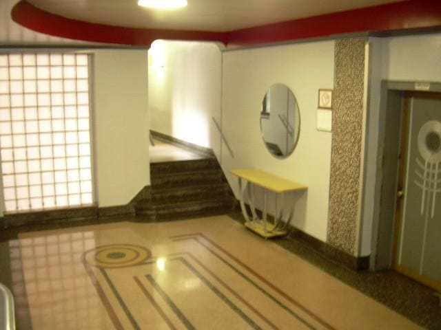 Building Photo - 100 Arden St