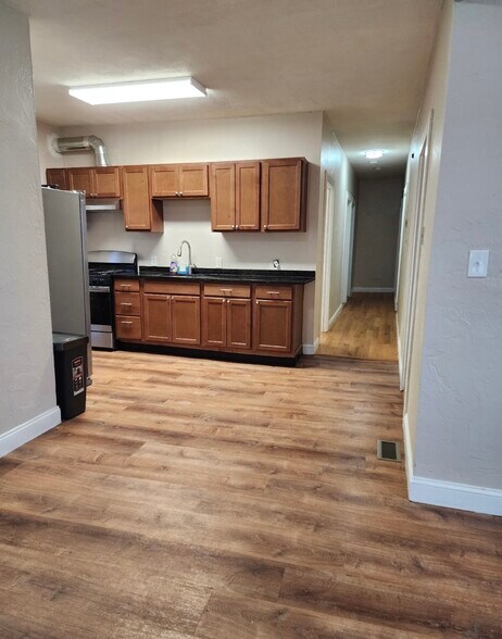 Building Photo - 52 Deering Rd