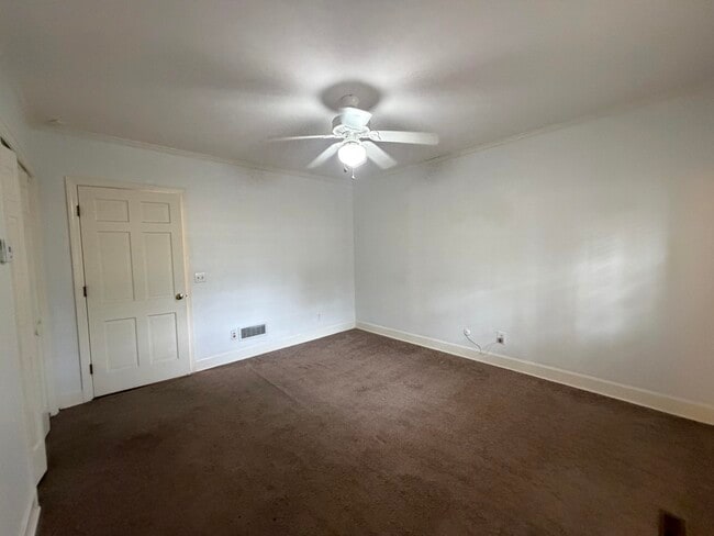 Building Photo - 115 Adams Ave