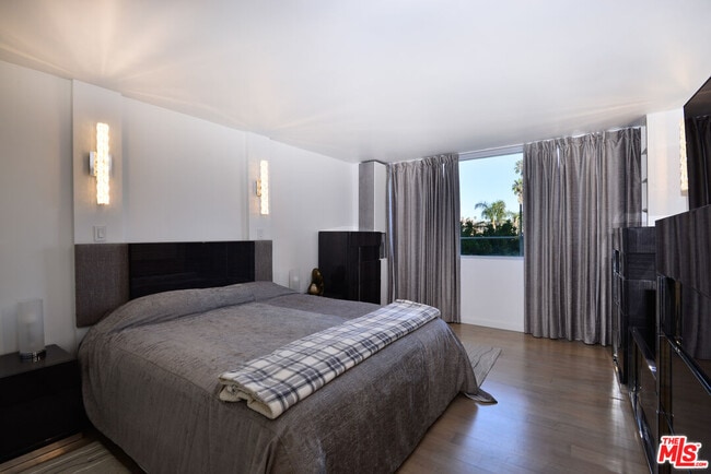 Building Photo - 201 Ocean Ave