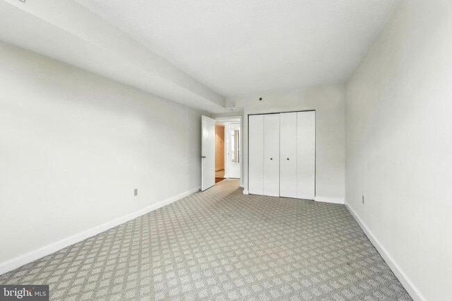 Building Photo - 1150 K St NW