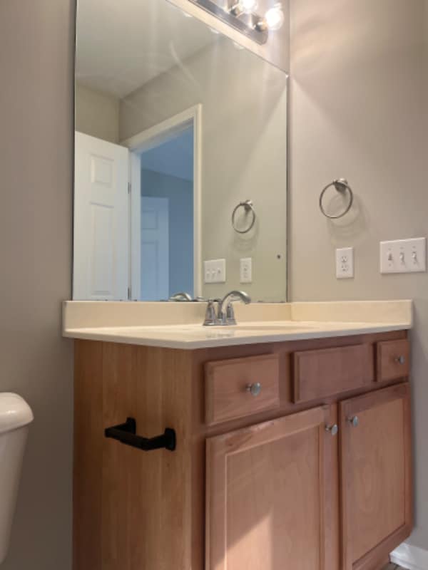 Building Photo - 138 Cambridge Dr