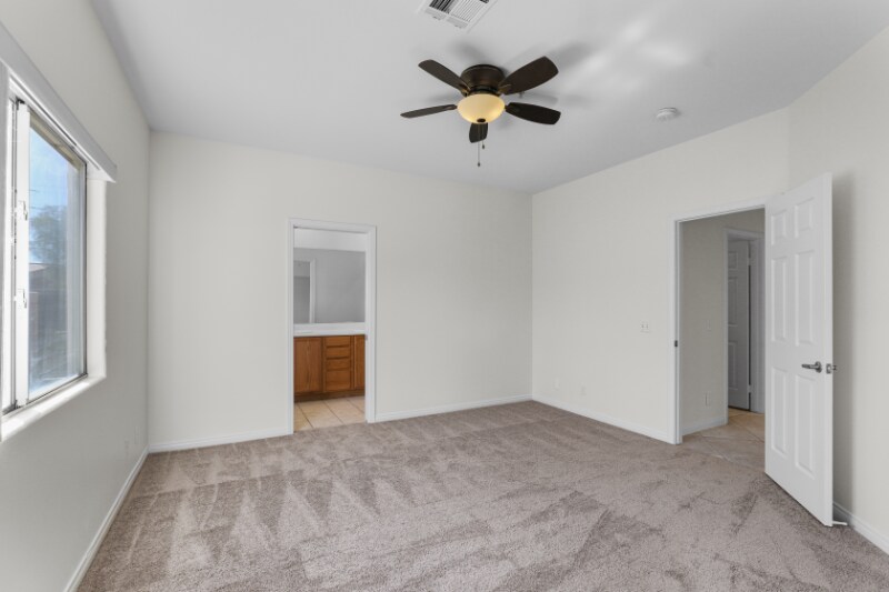 Building Photo - 74082 Daisy Ln