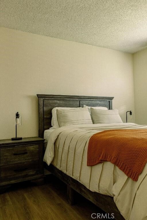 Building Photo - 218 Newcastle Ave