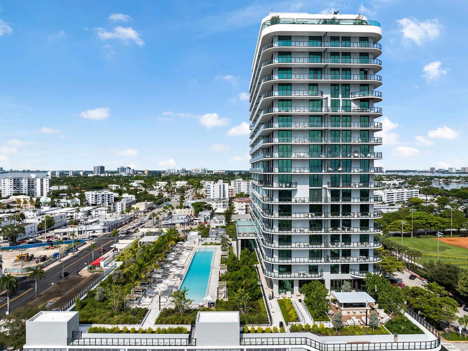 Building Photo - 7144 Byron Ave