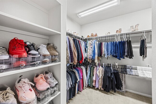 Building Photo - 126 Polar Bear Trl