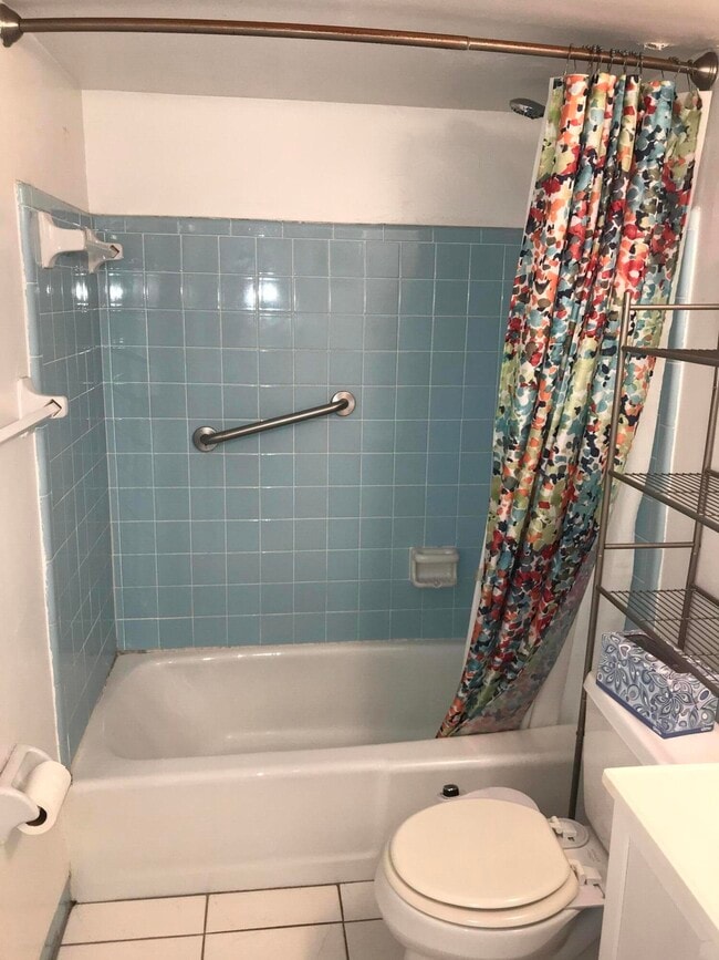 Building Photo - 2309 S Federal Hwy