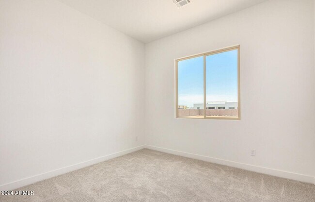 Building Photo - 10131 W Camino De Oro