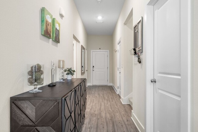 Building Photo - Beautiful Home Near Tyndall AFB