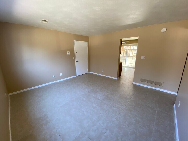 Building Photo - 8903 35th St W