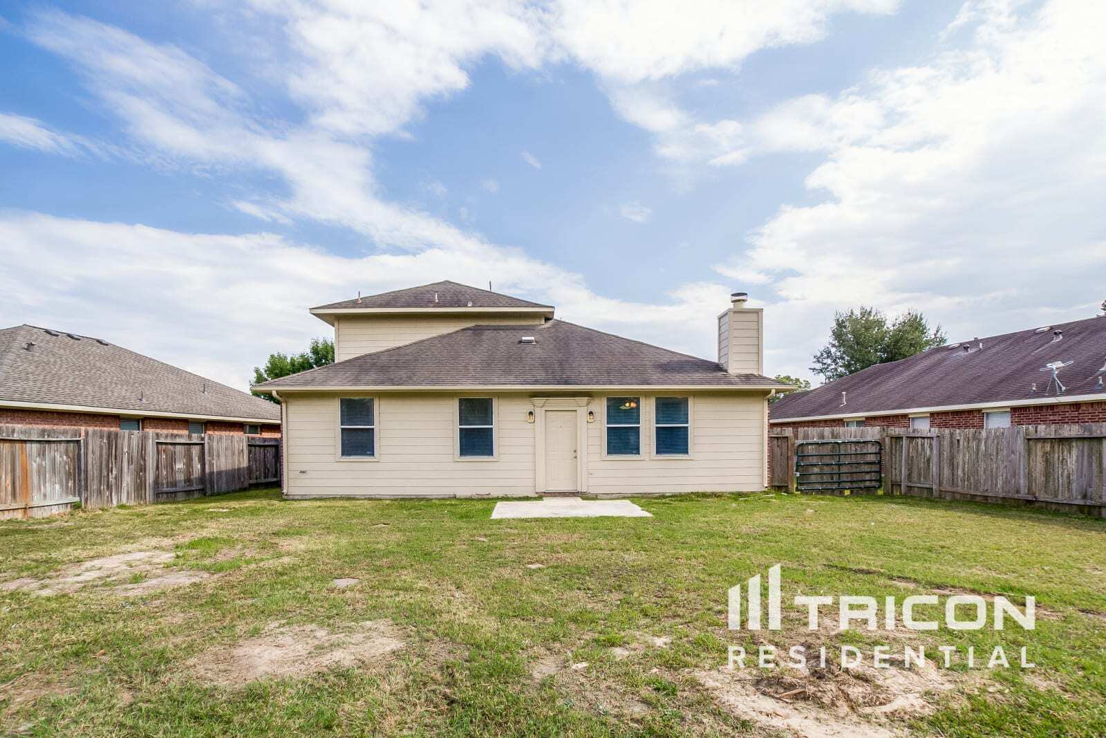 Building Photo - 32331 Hunter Park Ct