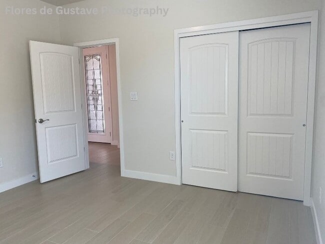 Building Photo - 2681 Silver Hawk Ave