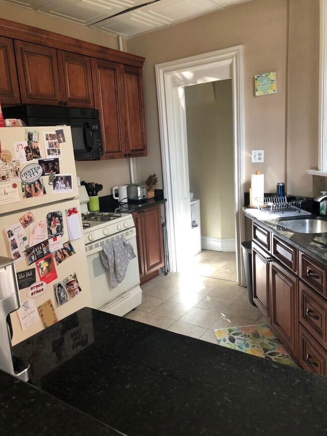 Kitchen with Bar (photo taken recently) - 408 Hamilton St