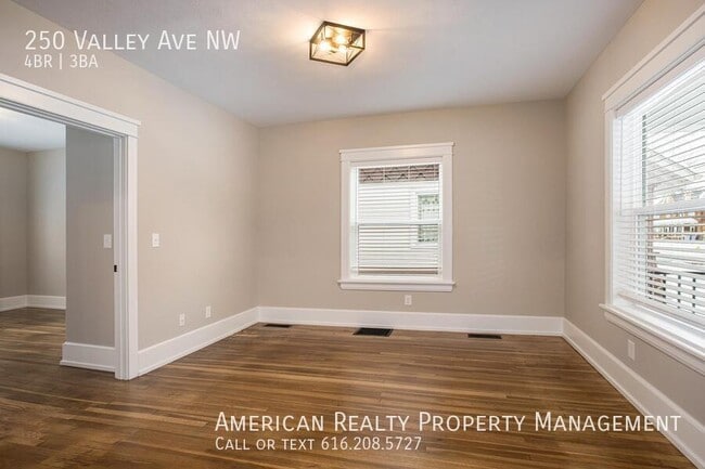 Building Photo - 250 Valley Ave NW