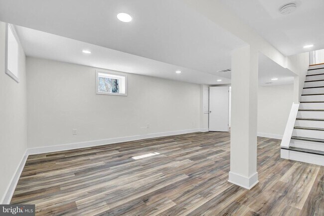 Building Photo - 5713 5th St S