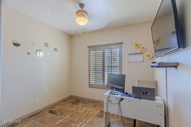 Building Photo - 13159 Wellington